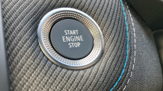 Renault Symbioz 1.6 E-Tech FHEV 145 Iconic Esprit Alpine 5dr Auto Hybrid Estate